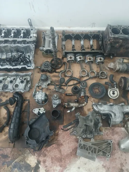 قطع غيار محرك crdi 2.0