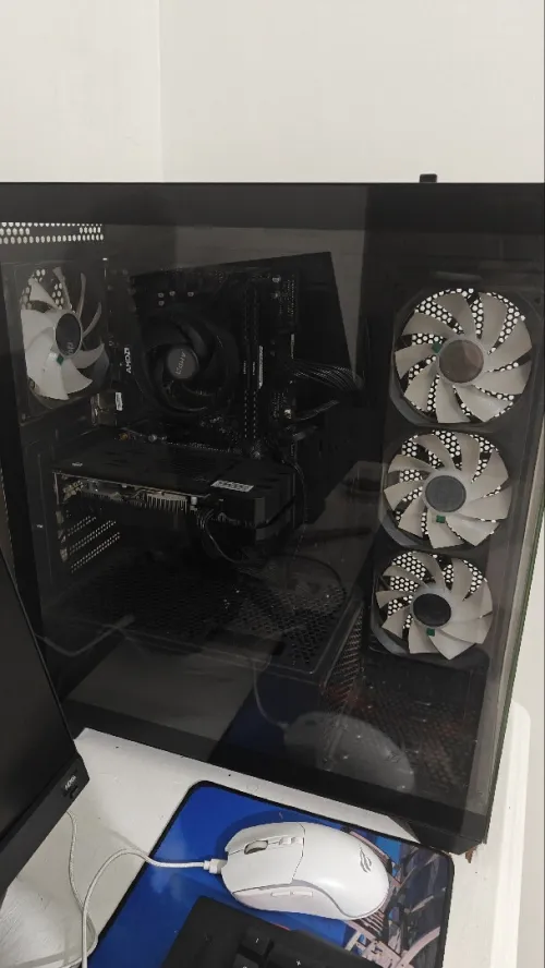PC GAMER