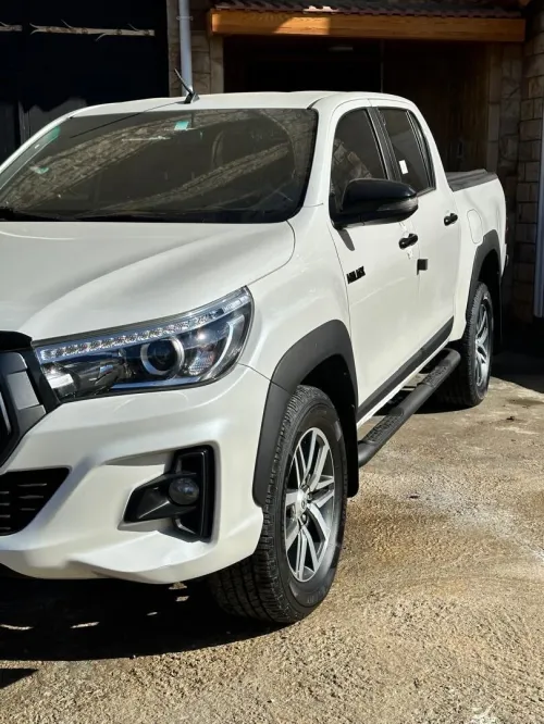 Toyota Hilux 2020 LEGEND DC 4x4 Pack Luxe