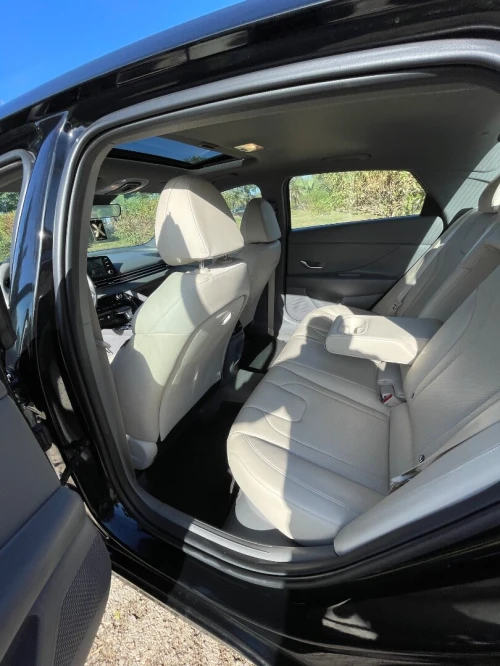 Hyundai Elantra 2025 Hybride