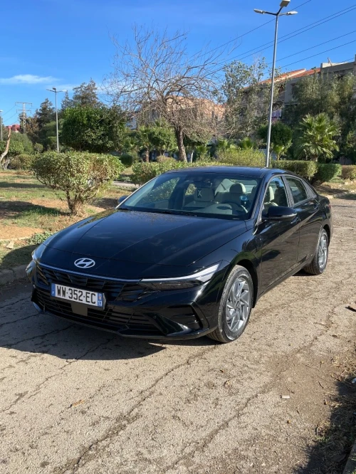 Hyundai Elantra 2025 Hybride