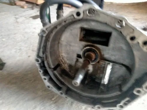 Boîte automatique r25 bakara