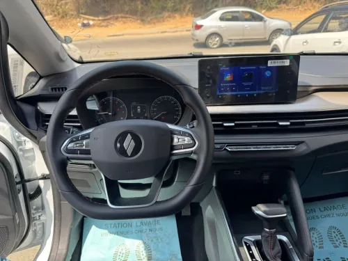 Livan X3 Pro  2026 Automatique (Avec toi ouvrant )