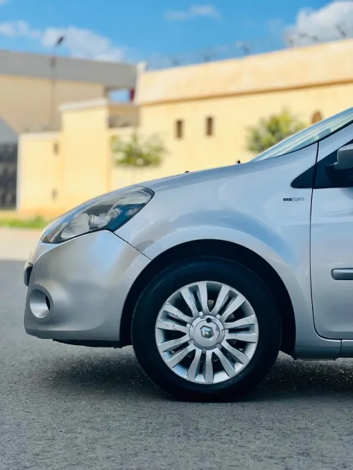 Renault Clio 3 2012 Night and Day
