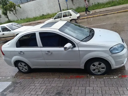 Chevrolet Aveo 4 portes 2014 