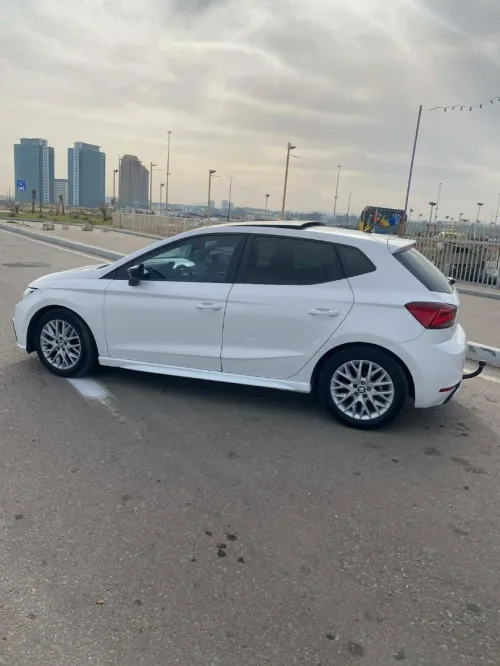 Seat Ibiza 2018 HIGH