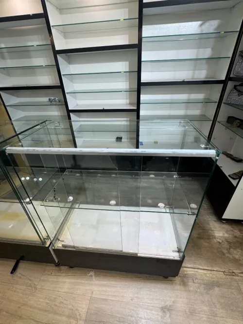 Meuble magasin Étagère box