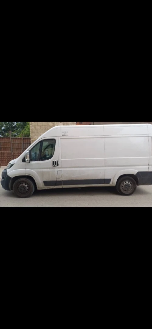نقل البضائع والترحيل الكامل باحترافية وأمان Transport de marchandises et déménagement complet avec professionnalisme et sécurité