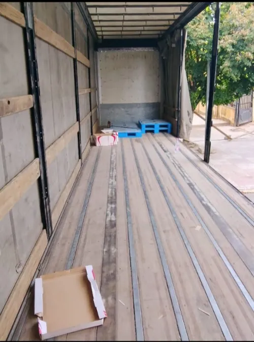 نقل البضائع والترحيل الكامل باحترافية وأمان Transport de marchandises et déménagement complet avec professionnalisme et sécurité