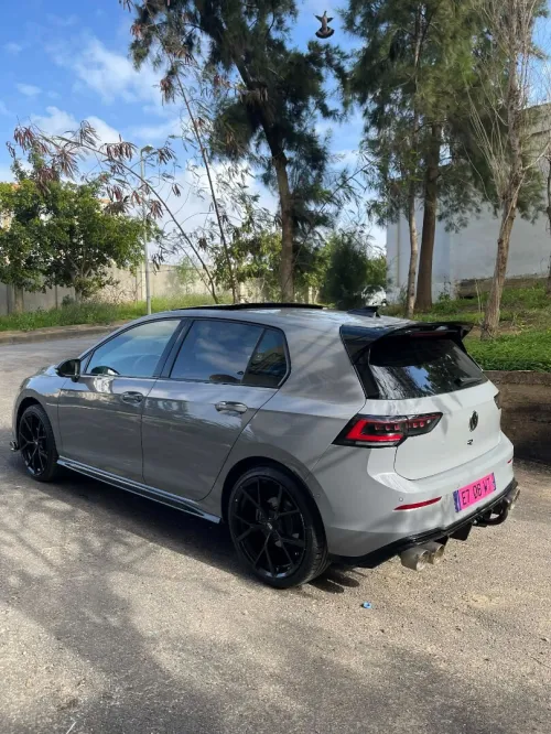 Volkswagen Golf 8 2025 R Black Edition 