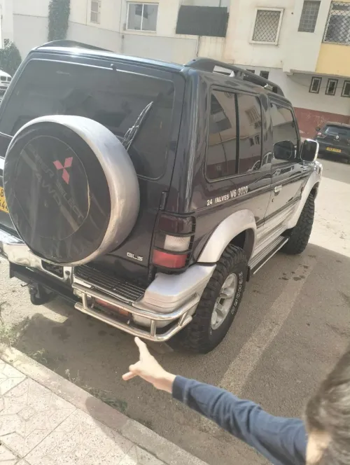 Mitsubishi Pajero Court 1998 Pajero Court