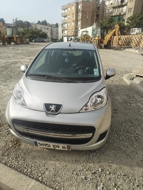 Peugeot 107 2009 107