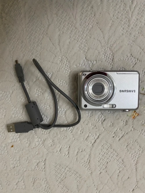 Digital camera Samsung 4x