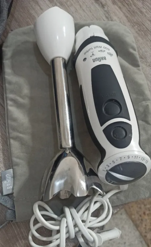 mixeur plongeant Braun 600 Watt Turbo.