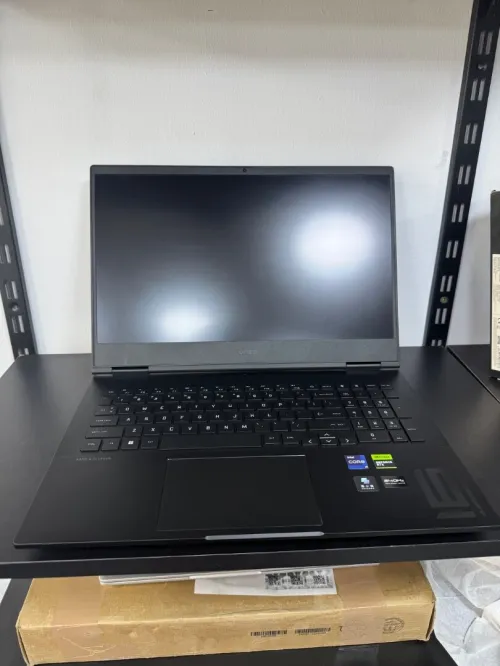 HP OMEN - I9 13900HX - RTX 4060 8G - 16G DDR5 / 1T NVME