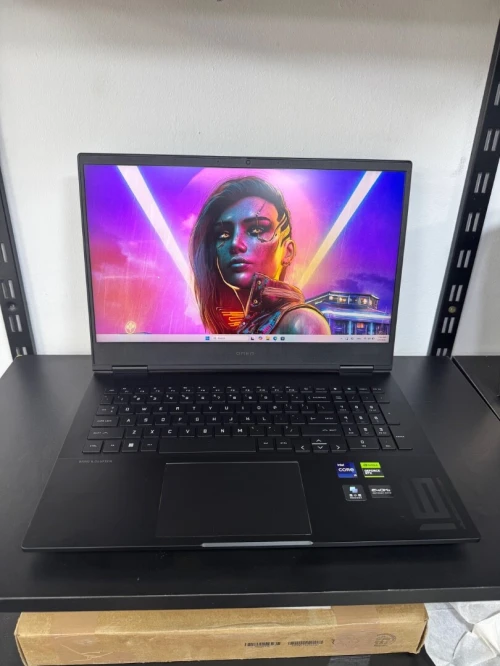 HP OMEN - I9 13900HX - RTX 4060 8G - 16G DDR5 / 1T NVME