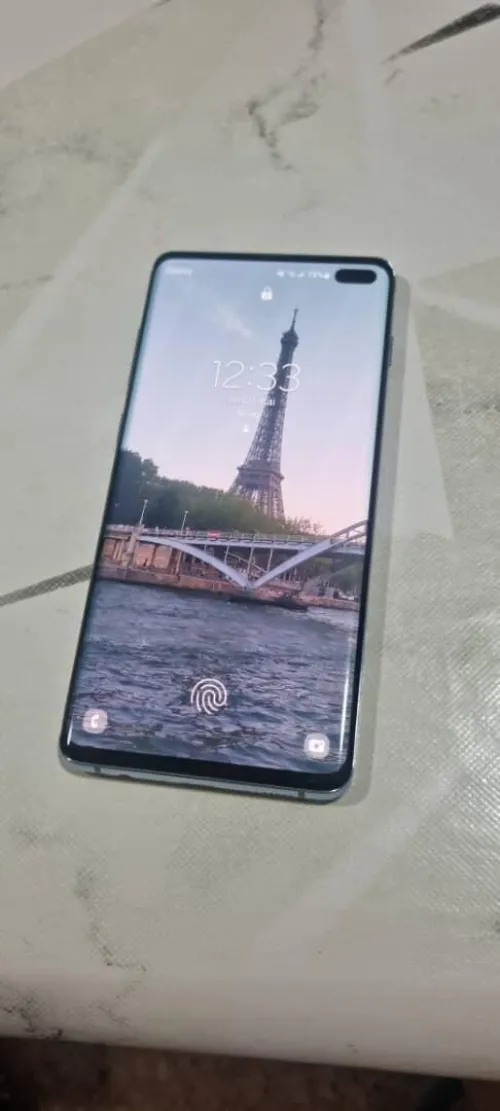 Samsung Galaxy s10+