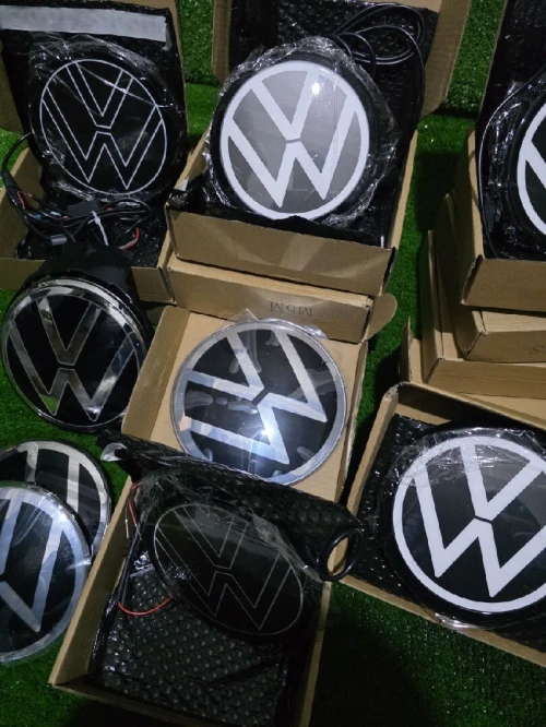 Logo VW LUMINEUX