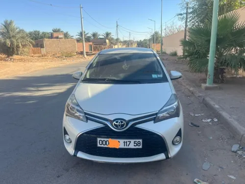 Toyota Yaris 2017 Red Edition