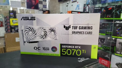 Carte graphique ASUS TUF Gaming GeForce RTX 5070 Ti 16GB GDDR7 White OC Edition