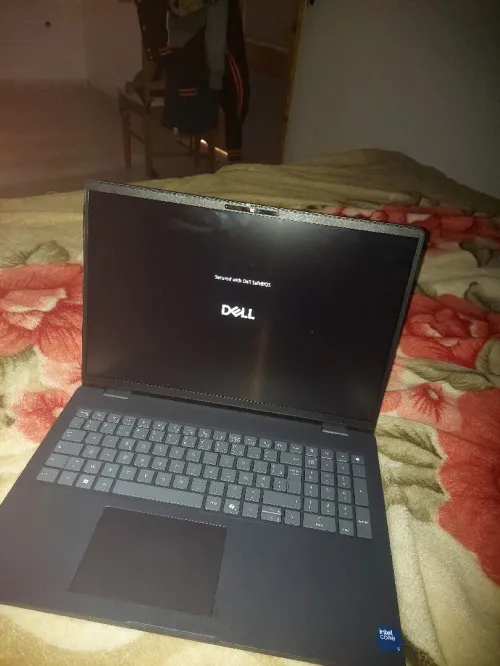 Dell pro 16