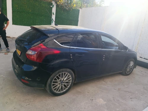 Ford Focus 5 portes 2013 Trend Sport