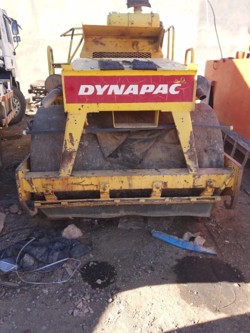 سيلانر DYNAPAC 1999