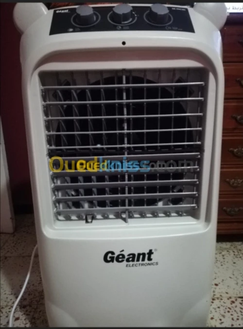 Refroidisseur d'air géant مبرد هوائي جيان 