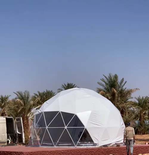 fabrication dome géodésique .Soudure de la bâche en pvc