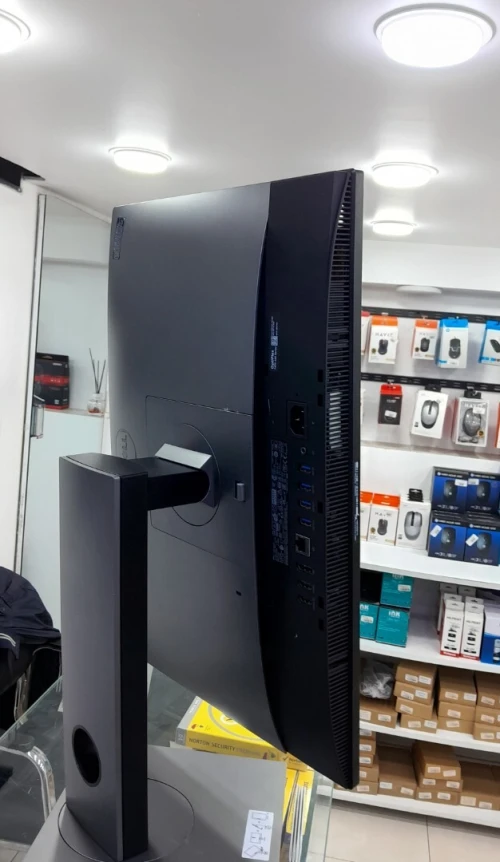 ALL IN ONE DELL OPTIPLEX 7470 i5-9500 8G 256G SSD 23" FHD