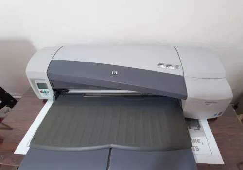 IMPRIMANTE HP 110 PLUS  FORMAT A1+ 