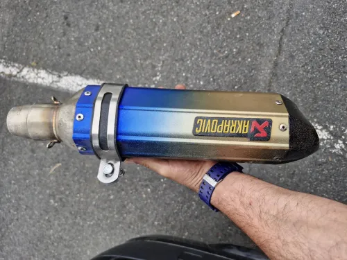 Pot echappement Akrapovic