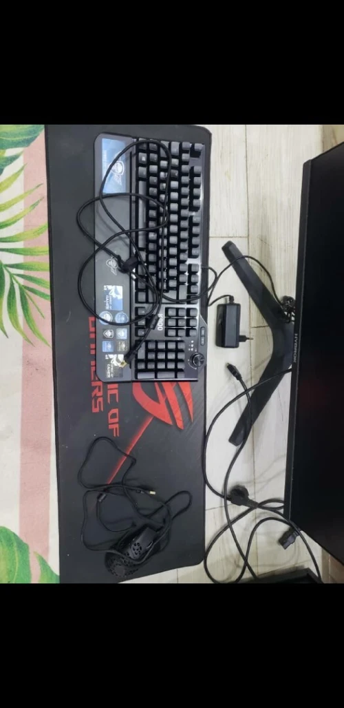 Pc gamer avec tous accessoires