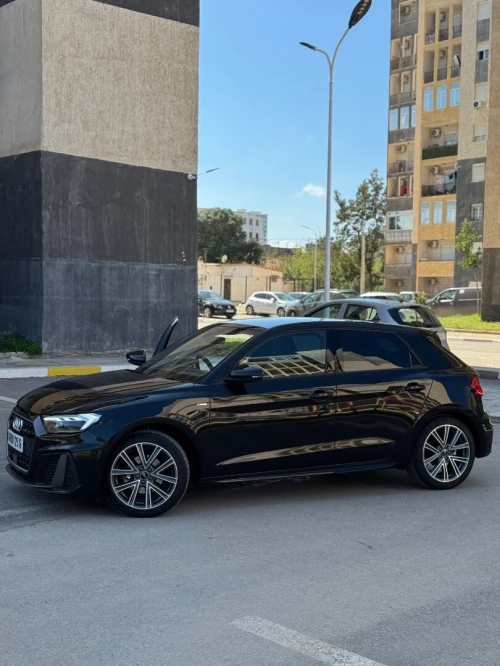 Audi A1 Sportback 2025 S line