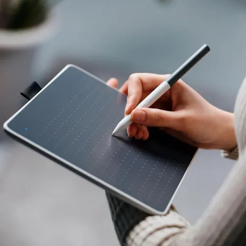 WACOM One M