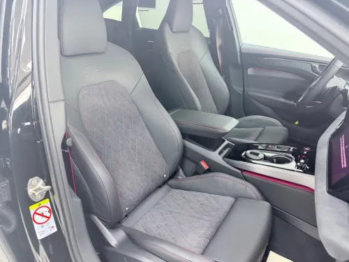 Audi A6 2026 S line black