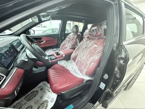 Jetour  X70 PLUS 2025 Luxury 7 Places