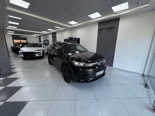 Volkswagen New Tiguan 2026 R LINE FULL BLACK
