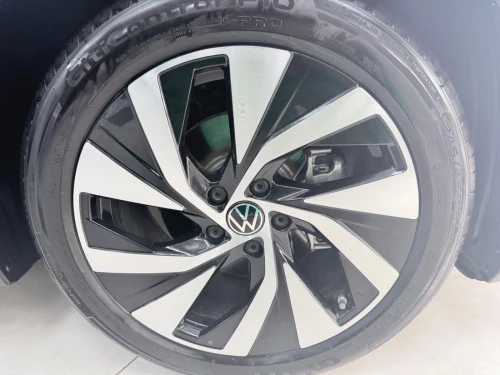 Volkswagen Passat 2026 Pro