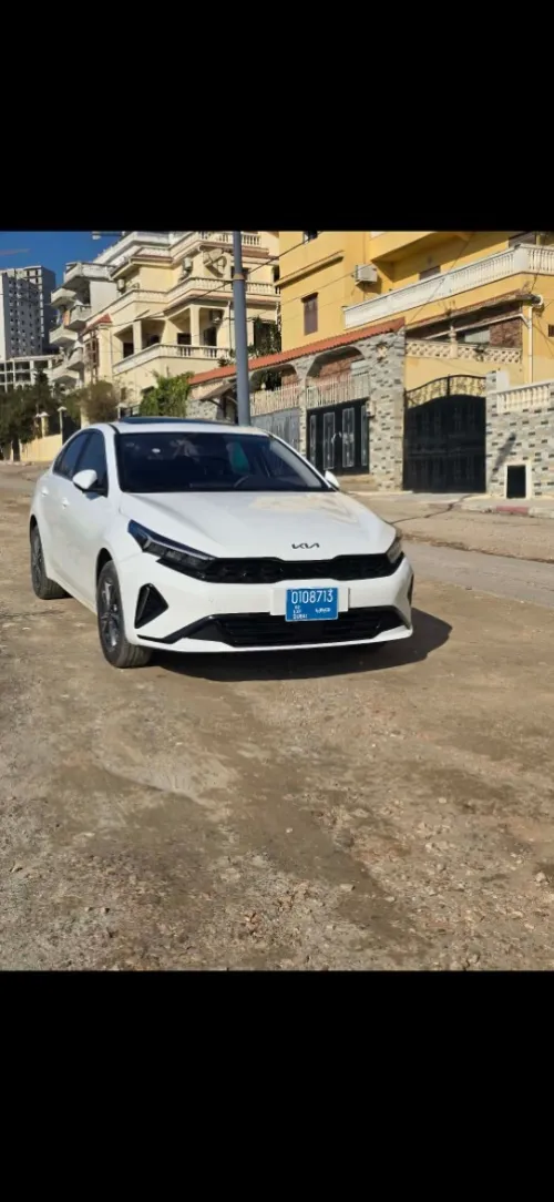 Kia K3 2025 Luxery