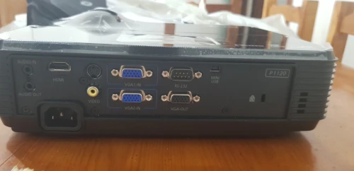 Acer P1120 Projecteur 3D Ready HD Ready(Avec Tous Ses Accessoires)