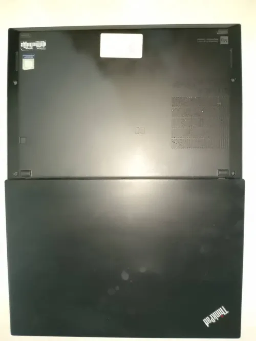 LENOVO Thinkpad T14S 8GB / 256GB