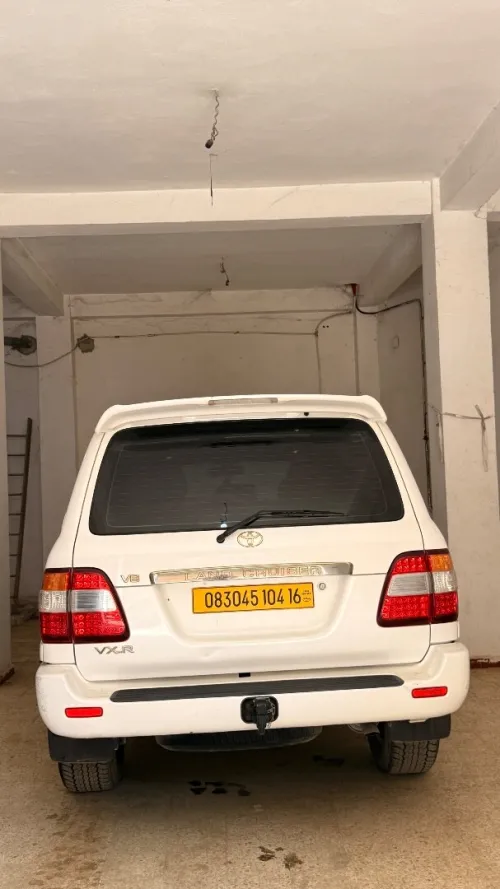Toyota GXR 2004 4700 v8