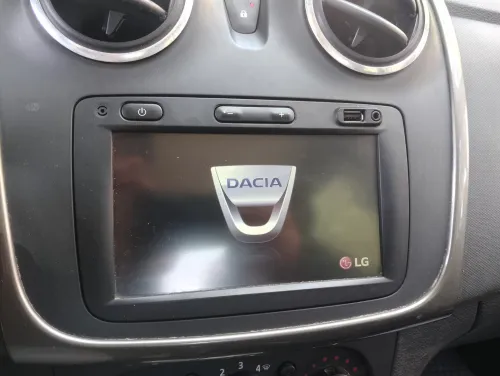 POSTE RADIO MÉDIANAV SANDERO STEPWAY 2014 - VERSION FRANÇAISE
