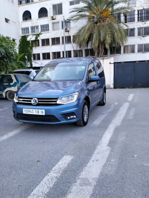 Volkswagen Caddy 2018 Blue motion