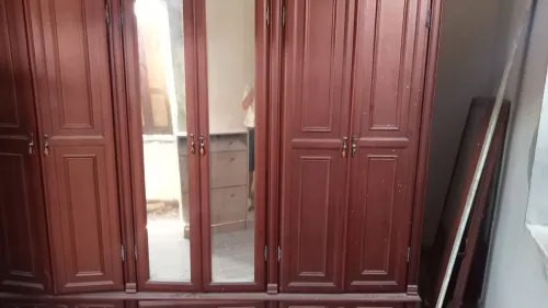 Vent chambre à coucher très peu servi compléte +living salon divers meubles en plus