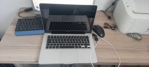 Macbook