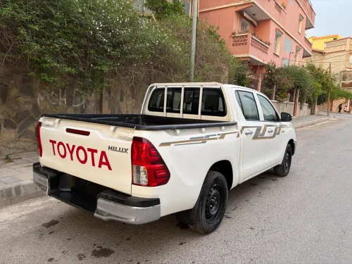 Toyota Hilux 4x2 2026 
