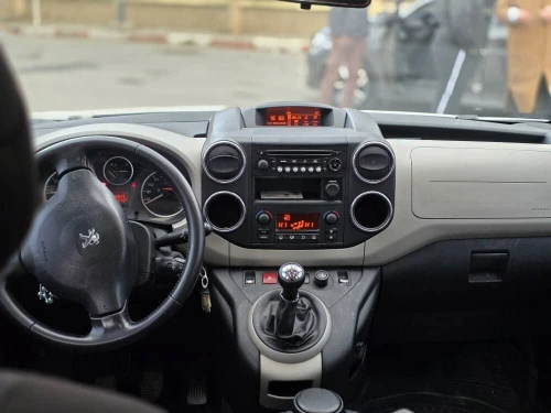 Peugeot partner tepee 2015 la touts