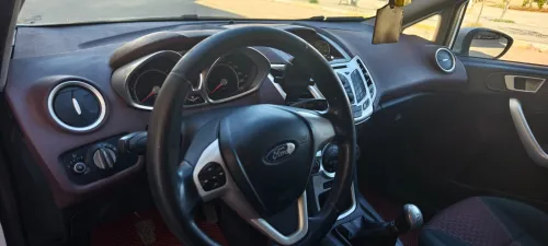 Ford Fiesta 2013 Titanium Sport pack